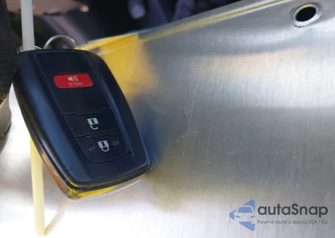 2016 Toyota Prius Three from USA, damaged, VIN JTDKARFU7G3017620